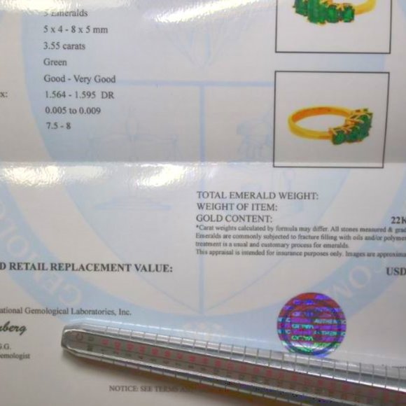 Emerald 3.55ct Solid 22K Yellow Gold Ring - Picture 4 of 9